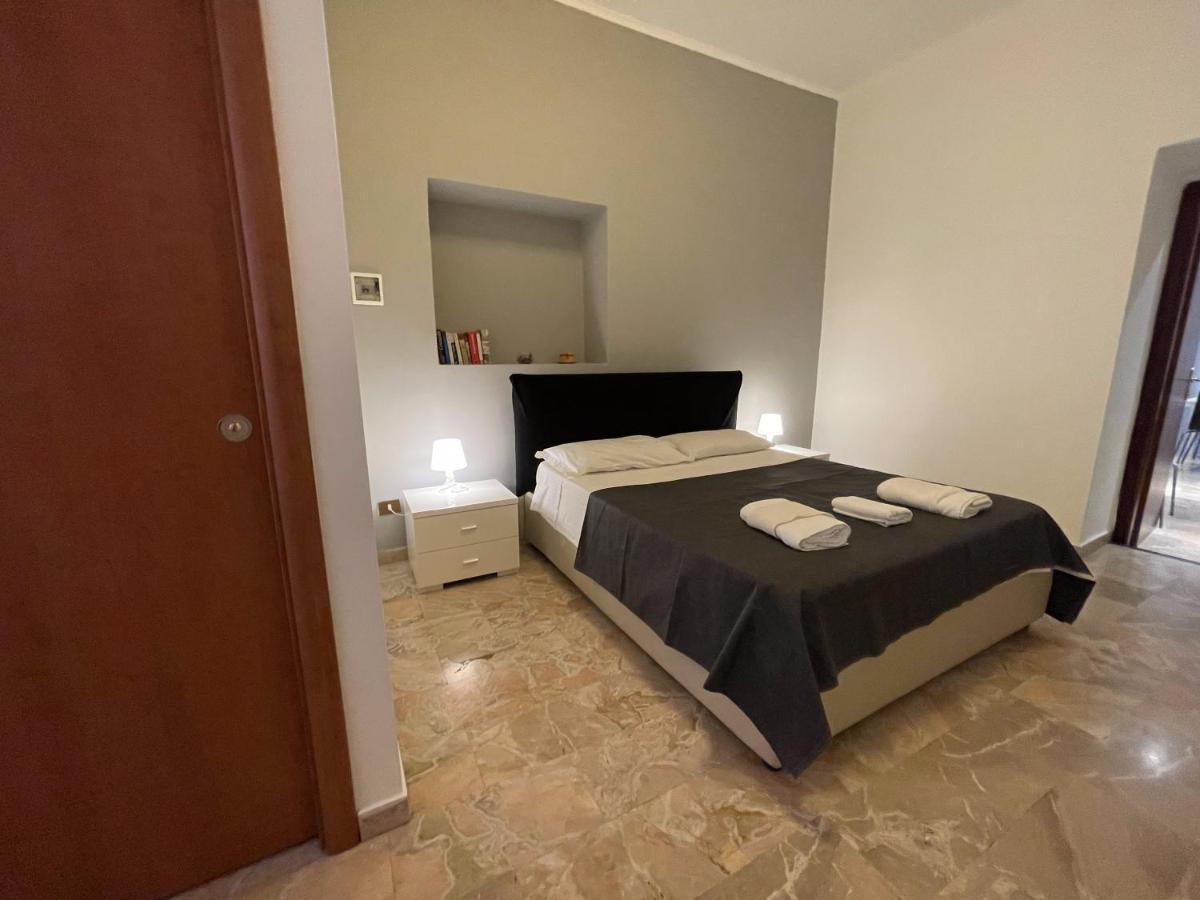 Hotel Sleepy Max Rzym Zewnętrze zdjęcie